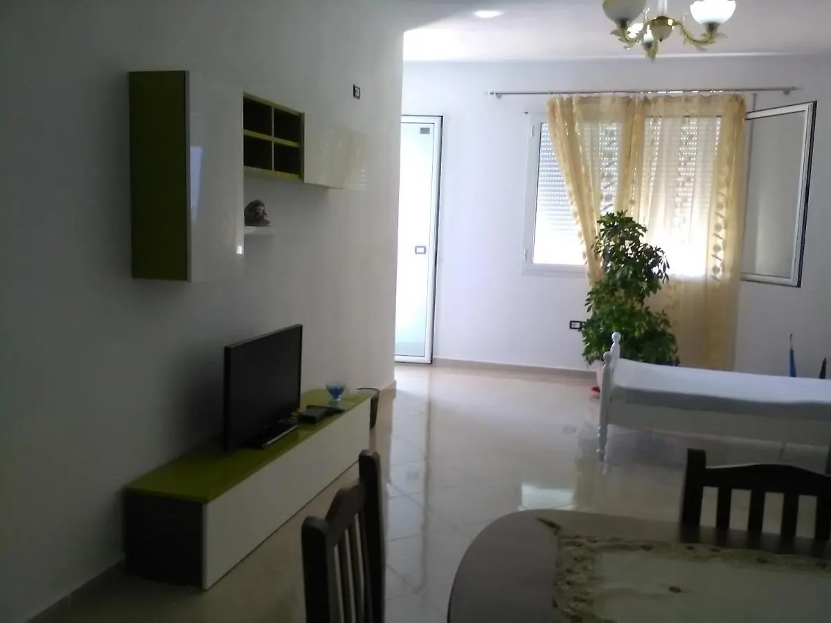 Lindita'S Seaview Apartment 2 Vlore Albania
